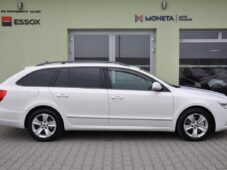 Škoda Superb 1.6TDi NAVIGACE TAŽNÉ - 10