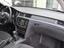 Škoda Superb 1.6TDi NAVIGACE TAŽNÉ - 16