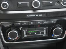 Škoda Superb 1.6TDi NAVIGACE TAŽNÉ - 24
