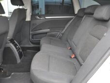 Škoda Superb 1.6TDi NAVIGACE TAŽNÉ - 18