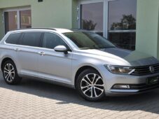 Volkswagen Passat 2.0TDi COMFORTLINE NAVI ČR 1M - 1