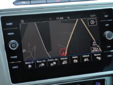 Volkswagen Passat 2.0TDi COMFORTLINE NAVI ČR 1M - 26