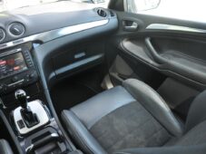 Ford Galaxy 2,0TDCi 7.MÍST - 26