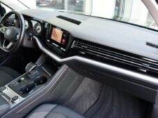 Volkswagen Touareg 3.0TDi 4M VZDUCH TAŽNÉ ČR - 17