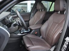 BMW X3 xD30d M-SPORT LASER NTOP TAŽNÉ - 14