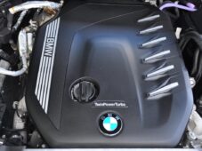 BMW X3 xD30d M-SPORT LASER NTOP TAŽNÉ - 45