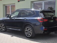 BMW X3 xD30d M-SPORT LASER NTOP TAŽNÉ - 3