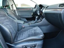Škoda Superb 2.0TDi 147kW SCOUT N.TOP PANO - 16
