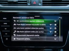Škoda Superb 2.0TDi 147kW SCOUT N.TOP PANO - 33