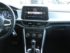 Volkswagen T-Roc 2.0TDi LIFE DSG LED CARPLAY - 6