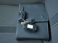 Volkswagen T-Roc 2.0TDi LIFE DSG LED CARPLAY - 35