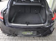 BMW X4 xDrive30d M-SPORT ČR 1M - 33