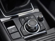 Mazda 3 2.0SKYACTIV-G TAKUMI HUD - 24
