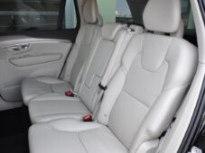 Volvo XC90 B5 AWD MOMENTUM PRO ČR 7.MÍST - 19