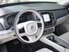 Volvo XC90 B5 AWD MOMENTUM PRO ČR 7.MÍST - 14