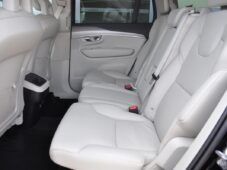 Volvo XC90 B5 AWD MOMENTUM PRO ČR 7.MÍST - 18