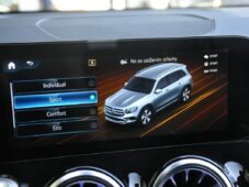 Mercedes-Benz GLB 200d 4MATIC TAŽNÉ PANORAMA ČR - 28
