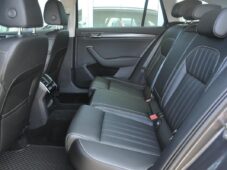 Škoda Superb 2.0TDi 147kW STYLE 4X4 DSG 1.M - 18