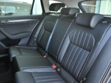Škoda Superb 2.0TDi 147kW STYLE 4X4 DSG 1.M - 19