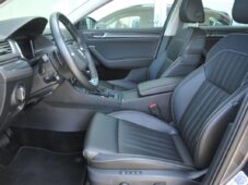Škoda Superb 2.0TDi 147kW STYLE 4X4 DSG 1.M - 12