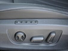 Škoda Superb 2.0TDi 147kW STYLE 4X4 DSG 1.M - 32