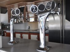 Ostatní MEDD FURGON F 06 B2 WINE TRUCK - 17