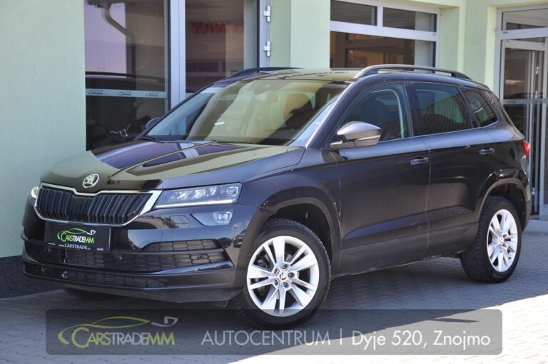 Škoda Karoq 1.6TDi STYLE CARPLAY DSG ACC - 1