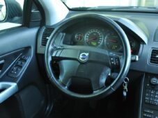 Volvo XC90 2.4D5 136KW 4X4 AUT. A/C TAŽNÉ - 5