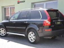 Volvo XC90 2.4D5 136KW 4X4 AUT. A/C TAŽNÉ - 2