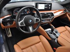 BMW Řada 5 530xD M-SPORT ČR 1.MAJ PANOR. - 13