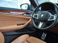 BMW Řada 5 530xD M-SPORT ČR 1.MAJ PANOR. - 6