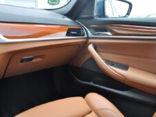 BMW Řada 5 530xD M-SPORT ČR 1.MAJ PANOR. - 8