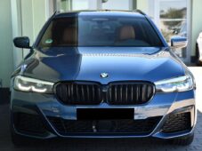 BMW Řada 5 530xD M-SPORT ČR 1.MAJ PANOR. - 9