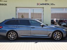 BMW Řada 5 530xD M-SPORT ČR 1.MAJ PANOR. - 12