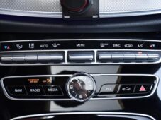 Mercedes-Benz Třídy E 43 AMG VIRTUAL AIR K360° - 25