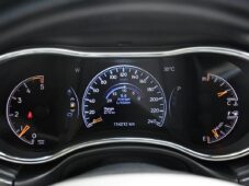 Jeep Grand Cherokee 3.0CRD H/K PANO ČR - 25