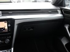 Volkswagen Arteon 2,0TSi R-LINE LED DSG ČR - 24