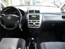 Toyota Avensis Verso 2.0D-4D 2xKOLA A/C - 5