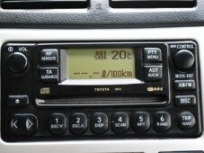 Toyota Avensis Verso 2.0D-4D 2xKOLA A/C - 22