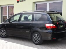Toyota Avensis Verso 2.0D-4D 2xKOLA A/C - 3