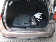 Kia Ceed 1.6CRDi TAŽNÉ A/T ČR KAMERA - 32