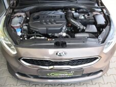 Kia Ceed 1.6CRDi TAŽNÉ A/T ČR KAMERA - 35