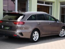 Kia Ceed 1.6CRDi TAŽNÉ A/T ČR KAMERA - 3