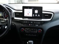 Kia Ceed 1.6CRDi TAŽNÉ A/T ČR KAMERA - 6