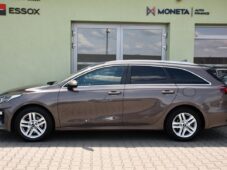 Kia Ceed 1.6CRDi TAŽNÉ A/T ČR KAMERA - 10