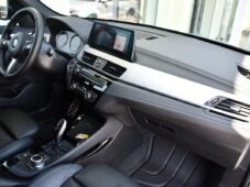 BMW X1 sDrive18d M-SPORT HUD - 17