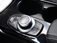 Infiniti QX30 - 35