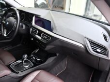 BMW Řada 2 218d LED ČR 1M - 16