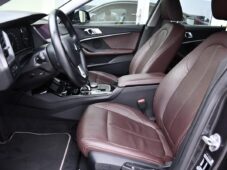 BMW Řada 2 218d LED ČR 1M - 12