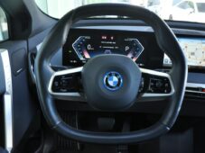 BMW iX xDrive40 HUD H/K TAŽNÉ - 22
